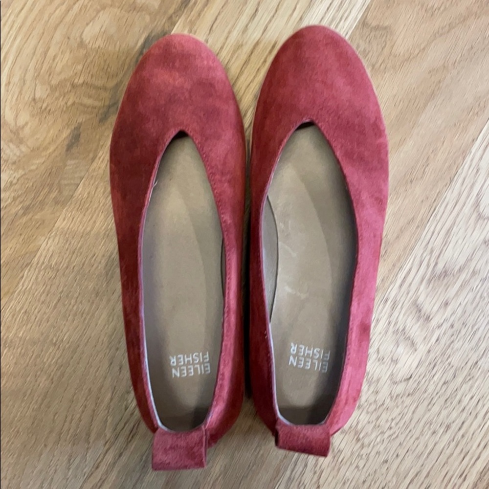 Eileen Fisher humor shoes